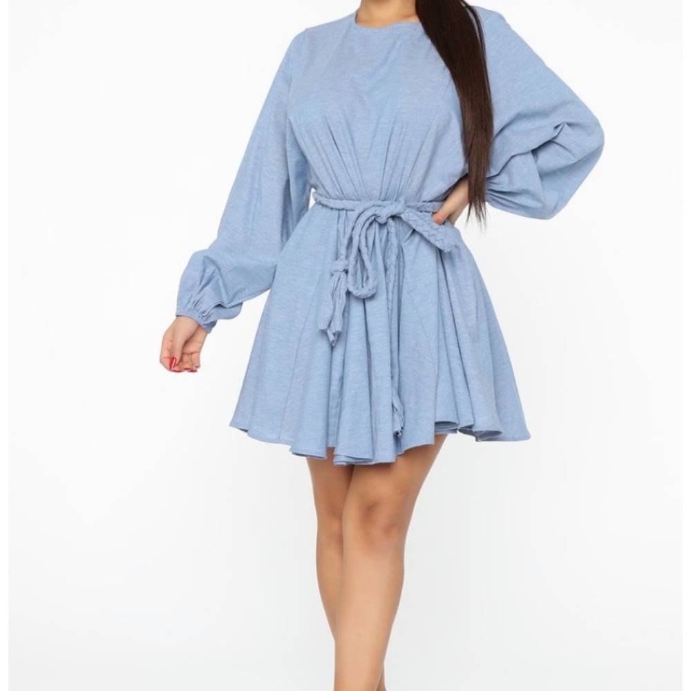 Dress - Picture 3 of 5